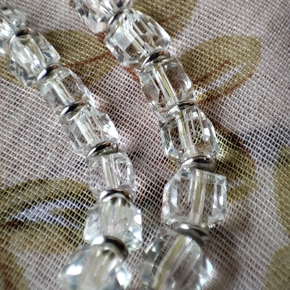 Pair of 2 Clear Square Crystal Glass Cube Stretch Bracelets Vintage Silver Tone